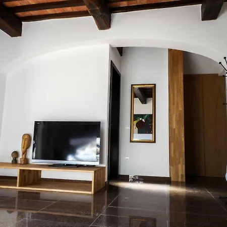Casale Diana *